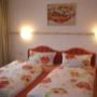 Alpenrose: Schlafzimmer Alpenrose: Schlafzimmer