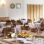 Keramik Hotel Goldener Brunnen - Frühstück