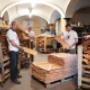 Eigene Produktion; Schindelheimat Harald Rapold; schindelheimat.shop 
gespaltene Holzschindeln;