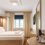 Double Room Double Room