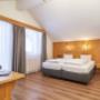 Hotel Garni Helvetia in 6561 Ischgl - Doppelzimmer Hotel Garni Helvetia in 6561 Ischgl - Doppelzimmer