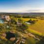 Viel Raum zum Entspannen und Erholen auf 30.000m² Resortfläche. Viel Raum zum Entspannen und Erholen auf 30.000m² Resortfläche.