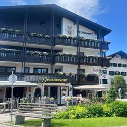 Jakob Lenk \"hotel Mesnerwirt\" KG