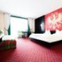 Komfortdoppelzimmer mit Terrasse im Hotel Schrofenstein