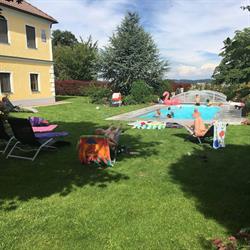 Familienbauernhof Strassbauer