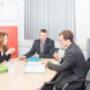 Besprechung