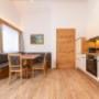Küche und Esstisch - Appartement Kaiserzeit