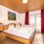 Schlafzimmer vom Appartement mit Balkon Nr. 1 + 3