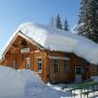 Sporta-Hütte im Winter