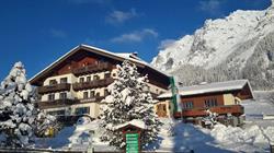 Pension Alpenhof Inh Maria Simonlehner