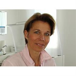 Dr. med. univ. Eva Oesterreicher