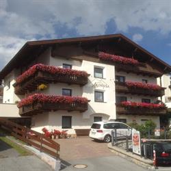 Apart Montjola