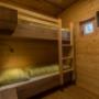 Für die kleinen Urlauber bieten unsere Chalets Etagenbetten mit eigenem Fernseheer an. Für die kleinen Urlauber bieten unsere Chalets Etagenbetten mit eigenem Fernseheer an.