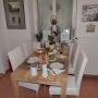 Stadtnest Bed & Breakfast - Frühstücksraum