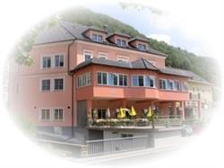 Hannes Eric Ettlinger - Gasthaus Strudengauhof