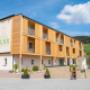 4* Hotel Waldhof Muhr im Sommer