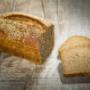 Meisterbäckerei u. Konditorei Koarl Brot - Inh Ing. Hans Schmuck - Roggi - fein gemahlen, WEIZENFREI Meisterbäckerei u. Konditorei Koarl Brot - Inh Ing. Hans Schmuck - Roggi - fein gemahlen, WEIZENFREI
