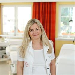 Natürliches Permanent Make up Kolouch