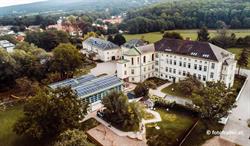 Höhere Lehranstalt f wirtschaftliche Berufe Schulverein Institut Sta. Christiana Frohsdorf