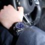 Luxuriöse Rolex GMT-Master II Herrenuhr mit blauem Zifferblatt, Diamant-Lünette, Automatikwerk und Oyster-Armband – exklusive Sportuhr mit höchster Präzision, markantem Design und zeitloser Eleganz für anspruchsvolle Uhrenliebhaber.