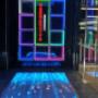 Eingangsbereich des Asia Restaurants Terrakotta Kottingbrunn mit stilvoller LED-Beleuchtung.