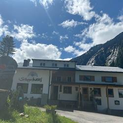 Stillupperhaus