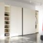 MÖBEL_Galerie_Neuhauser_Kettnaker_Kleiderschrank_ALEA_FLAT_Schiebetuerenschrank