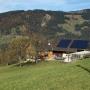 Landwirtschaftsgebäude mit 18 kWp Pv-Anlage - Blackmodule - PV-Anlage mit Stromspeicher Landwirtschaftsgebäude mit 18 kWp Pv-Anlage - Blackmodule - PV-Anlage mit Stromspeicher