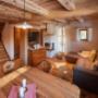 Großer Wohn-Essbereich im Chalet Almidylle Piredt Großer Wohn-Essbereich im Chalet Almidylle Piredt