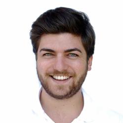 Zahnarzt Dr. Peter Klein, BA