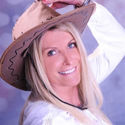 Touch the Energy - Bernadette Peer