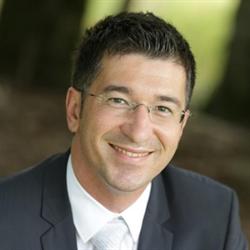 Priv. Doz. Dr Domagoj Ivastinovic