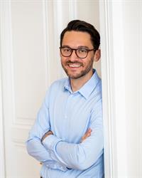 Dr. Michael Stingl