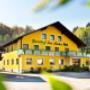 Unser Gasthof in Laßnitzhöhe.
Gasthof Pension zur Bahn Inh. Christian Eisenberger Bahnhofstr 14, 8301 Laßnitzhöhe Unser Gasthof in Laßnitzhöhe.
Gasthof Pension zur Bahn Inh. Christian Eisenberger Bahnhofstr 14, 8301 Laßnitzhöhe