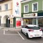 Hansaton Hörkompetenz-Zentrum Hauptplatz 10, Perg von der gegenüberliegenden Straßenseite kommend Hansaton Hörkompetenz-Zentrum Hauptplatz 10, Perg von der gegenüberliegenden Straßenseite kommend