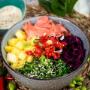 Esst ihr eure Bowls strukturiert oder mixt ihr sie wild durcheinander? An dieser bunten Bowl scheiden sich die Geister! Esst ihr eure Bowls strukturiert oder mixt ihr sie wild durcheinander? An dieser bunten Bowl scheiden sich die Geister!