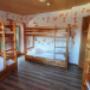6-Bett-Zimmer mit Balkon; Gemeinschaftsbäder 6-Bett-Zimmer mit Balkon; Gemeinschaftsbäder