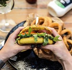 McDaniels - Bar Taverne Burger