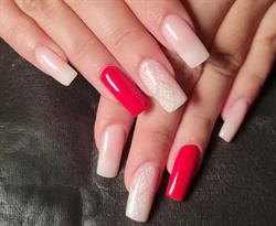 Nail Factory - Elisabeth Bucher