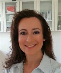 Dr. Jacqueline Bauer