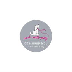 Christa Reisenbichler - Work Walk Play | Barbetzucht | Hundetraining | Therapiebegleithunde | Assist