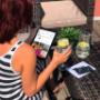 EDELWEISS Digital_Standort Seiersberg_Arbeiten auf der Terrasse EDELWEISS Digital_Standort Seiersberg_Arbeiten auf der Terrasse