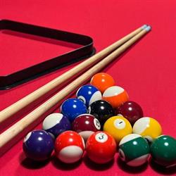Wolf Billiard Bar