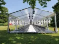 Transparentes Eventzelt mit Bestuhlung