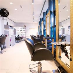 GOLDEN CUT FRISEURE