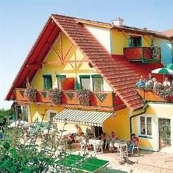 Thermenhof PuchasPLUS Loipersdorf