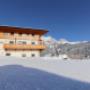 Riedlhof Leogang: Hausansicht im Winter