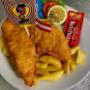Kinderschnitzel vom Huhn mit Pommes und Ketchup- dazu ein kleines Geschenk für die kleinen mit Schlecker