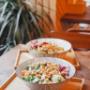 sandraslusna: Für mich gab es wie immer eine Bowl mit Tofu und für meine Mama eine mit Lachs. Am besten mit Edamame, Avocado, Mango, Gurken, einer Erdnusssauce oder veganen Mayo und Erdnüssen. sandraslusna: Für mich gab es wie immer eine Bowl mit Tofu und für meine Mama eine mit Lachs. Am besten mit Edamame, Avocado, Mango, Gurken, einer Erdnusssauce oder veganen Mayo und Erdnüssen.
