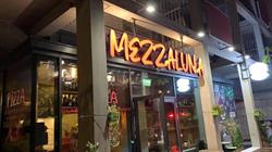 Mezzaluna